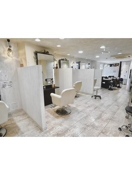 【長岡京市・半個室サロン】周りのお客様を気にしなくていい、アットホームなサロン◎