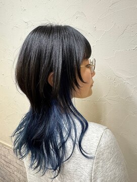 シュリット(schritt) ロングウルフ☆前髪ありインナーカラーブルーカラーNAMI 渋谷