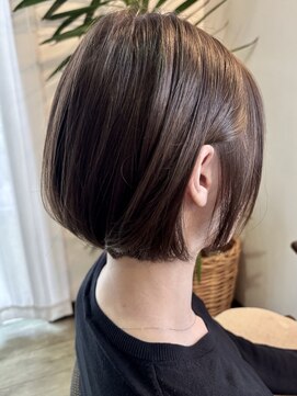 クローバー(clover) 耳かけミニボブ×こっくりブラウン