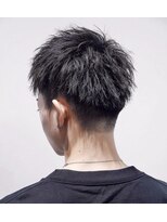 リップスヘアー 銀座(LIPPS hair) 横顔が決まるツイスト刈り上げショート