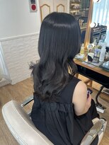 ネオリーブ チロル 横浜西口店(Neolive CiroL.)&nbsp;透明感シアーグレージュ　地毛風カラー　レイヤーカット