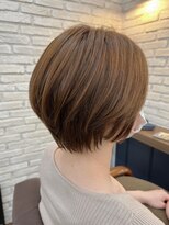 リットレジット(Lit legit) カーキベージュ×ショート