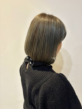 ペスカケイクリエイティブ(PESCA K-CREATIVE) ツヤ感ボブ×イルミナオーシャン