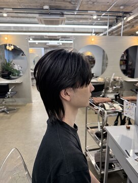 リラクオーレメンズ(LIRA CUORE men's) シャドウパーマ/メンズ縮毛矯正/毛流れセンターパート