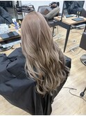 ミルクティーベージュ