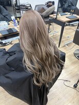 フリック(FLiC) ミルクティーベージュ