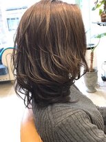 カーサ バイ ハミュウ たまプラーザ(CASA by Humium)&nbsp;伸ばしかけにも◎大人かわいい愛され内巻きふんわりミディ