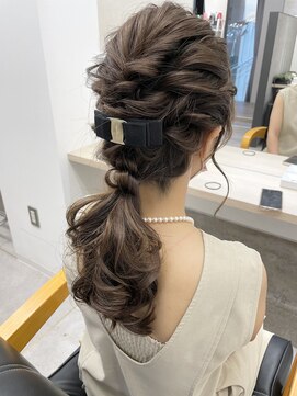 ジゼル 博多(GiseL) ローポニーヘアセット