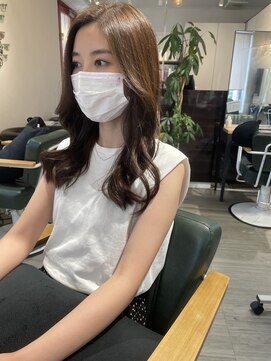 ライズ バイ レボ(RISE by REVO) ペールベージュセクションカラーグラデーションカラー外ハネボブ