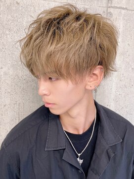 ロンド ロビン 栄(Lond robin) 洗練されたシルエットで横顔もキマる！