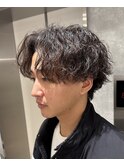 センターパート波巻スパイラルパーマ　k