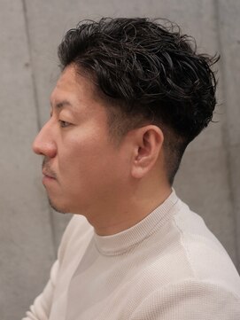 シルフィ(sylph) メンズカット  ビジネスパーマ  白髪染め　ビジネスヘア　40