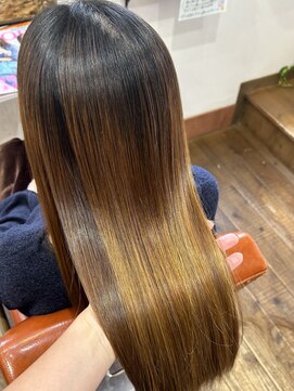 ル コワン ククー(Le coin coucou) 酸性ストレート