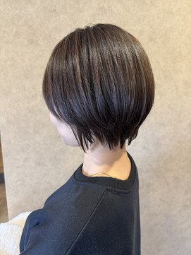 イロハ(iroh) イルミナカラー/ナイトスカイ/ショートヘア