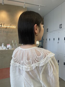 サンド 鹿児島中央(sand) @ayumi_sand ボブ　切りっぱなしボブ　オリーブグレージュ