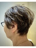 茅ヶ崎白髪ぼかしハイライト。