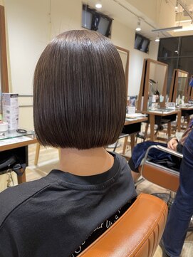 ネオリーブエム(Neolive em;) タッセルボブ×美髪ストレート