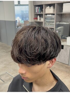 ノイセル 西本町(Noisyle) ナチュラル緩めシャドウパーマメンズマッシュ癖毛パーマ