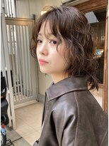 アミュレット バイ サファリ 西荻窪(AMULETTE BY SAFARI)&nbsp;《お客様スタイル59》ミディアムウルフ×しっかりめパーマ