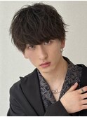 【10代20代おすすめメンズヘアキメすぎない束感マッシュ】