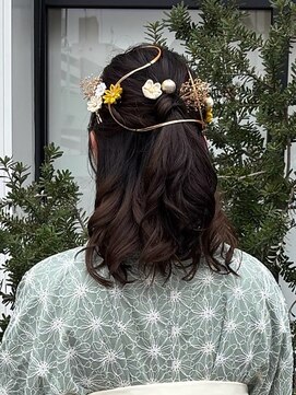 ヴァン カウンシル 王子(VAN COUNCIL) 晴れ姿を華やかに彩る 和装ヘアアレンジ/卒業式 #2