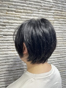 ビス リアン 川口店(Vis lien) 20代30代40代前下がりストレート小顔補正立体カット