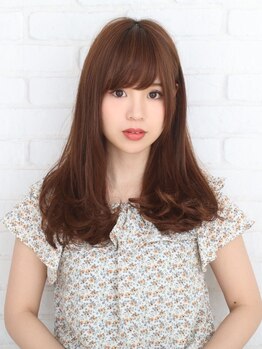 10年後、20年後の未来も美しくあるために。丁寧なカウンセリングであなたの魅力を引き出す髪色へ◇