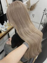 ウル 岡山駅店(ULu.)&nbsp;ハイトーンハイライトミルクティーベージュダブルカラー岡山駅