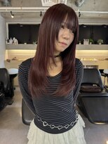 エマノン(EMANON) 福岡天神 ブリーチなしカラー レイヤーカット ワインレッド