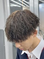 オーバル ジングウマエ(OVARL jingumae) 細かめ縦落ちツイストスパイラルラウンドマッシュ
