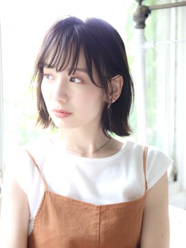 コム(com by neolive) 涼しげ耳かけミディ