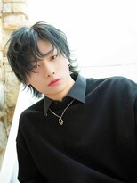 ロンド フィーユ(Lond fille)&nbsp;センターパートのコンマバングウルフスタイル