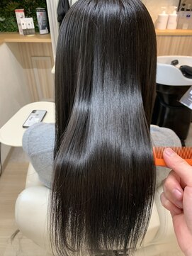 トゥーリ 二日市店(tuuli) tuuli二日市 髪質改善 ナチュラルストレート