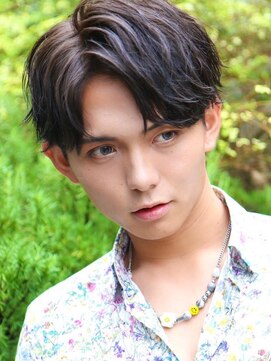 アイトーキョー 横浜(AI TOKYO) 束感/アップバング/ツーブロックマッシュ/コンマヘア[横浜駅]