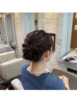 ヴィサージュプラス(VISAGE plus)&nbsp;お呼ばれシニヨンヘア