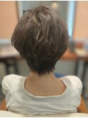 大人世代くびれ美髪ショートパーマ