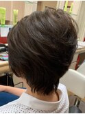 大人可愛いくびれ美人ショート/40代50代60代