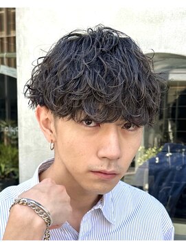 フィフス 原宿(fifth) 縦落ちパーマツイストスパイラルパーマシャドウパーマ大人ヘア