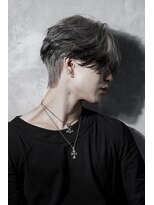 スキル ミナム 表参道(SKILL MiNam)&nbsp;ホワイトカラー×デザインカラー×韓国ヘアスタイル