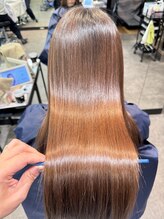 クセ、うねり、ボリュームが気になる方に！劇的に感動の髪質改善ストレート◎カラーと同時施術も可能！