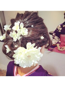 ロア ヘアーアンドビューティー(LOA hair&beauty) 卒業式セット