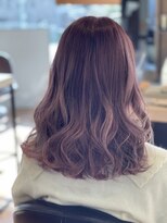 エヌ('И)&nbsp;ピーチラテグラデーション