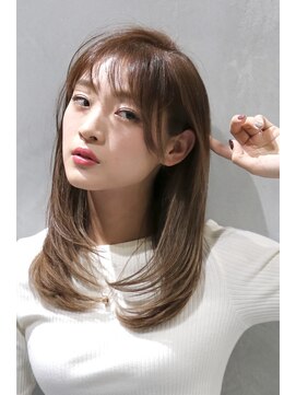 アンビエンテ(ambiente) レイヤーストレート　イルミナカラー【坂根】