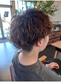 メンズ　波打ちパーマ
