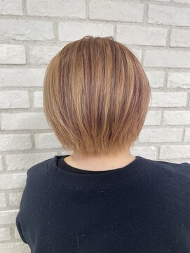 アッシュ 稲田堤店(Ash) ショートボブ×ローライトピンクベージュ