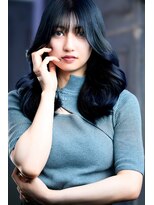 アンアタッシュ(UNE ATTACHE)&nbsp;Whispers of the Lapis Lazuli　クールなトーンダウン