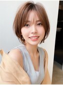20代30代40代前下がりストレート小顔ショート補正立体カット
