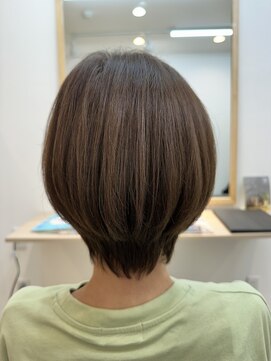 モクヘアー(moc hair) スッキリ大人ショート