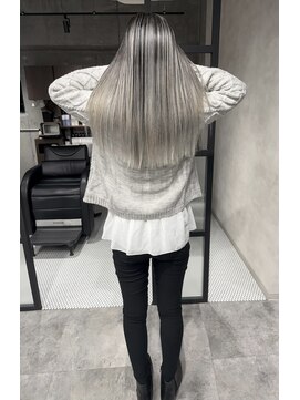 アコ(Aco) ★プラチナシルバー系バレイヤージュ★