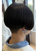 ビビットクアトロ 蓮田店(vivid QUATTRO)&nbsp;刈り上げ前下がりマッシュ